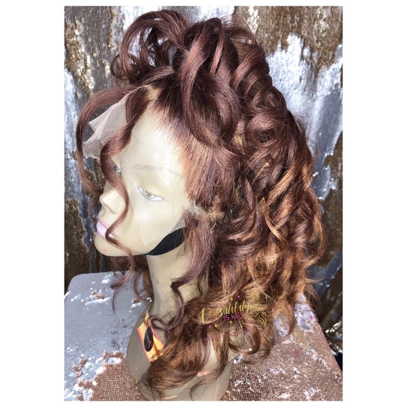 Wig - Picture 2 of 6